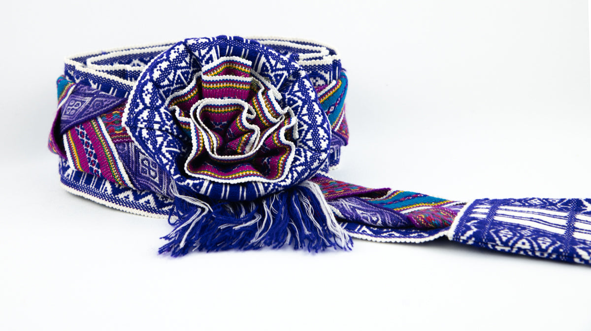 AKÁJIK BELT